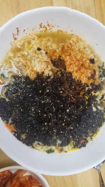 꼼꼬님의 농심 멸치칼국수 후기 이미지