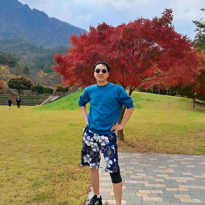 지용교님의 프로필 이미지